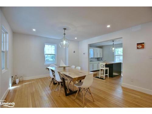 85 Glenwood Drive, Wasaga Beach, ON - Indoor Photo Showing Dining Room