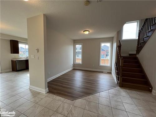 34 Gilpin Crescent, Collingwood, ON - Indoor Photo Showing Other Room