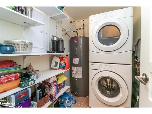 308-6 Brandy Lane Drive, Collingwood, ON - Indoor Photo Showing Laundry Room