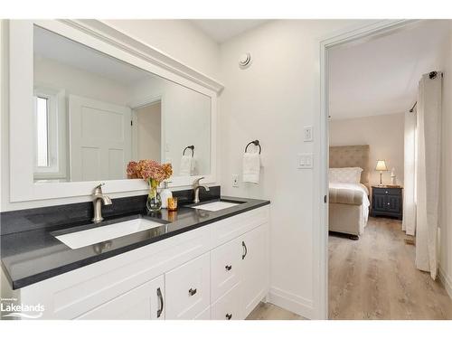 753 Fifth Avenue Avenue, Port Mcnicoll, ON - Indoor Photo Showing Bathroom