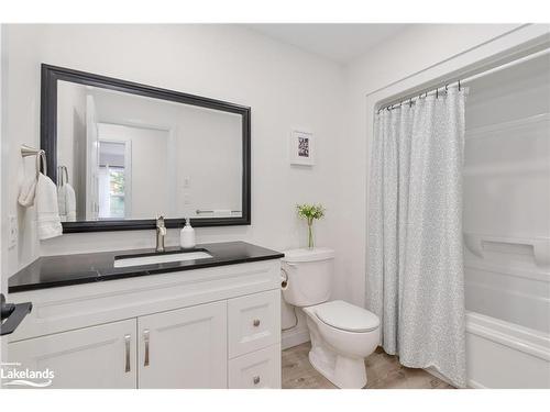 753 Fifth Avenue Avenue, Port Mcnicoll, ON - Indoor Photo Showing Bathroom