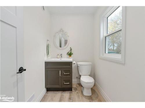 753 Fifth Avenue Avenue, Port Mcnicoll, ON - Indoor Photo Showing Bathroom