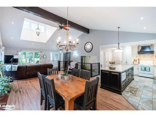 1240 Methodist Point Road, Tiny, ON - Indoor Photo Showing Dining Room