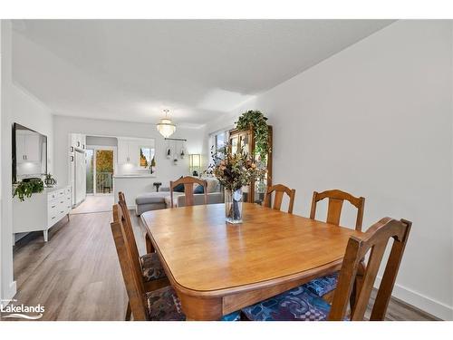 47 Butternut Drive, Barrie, ON - Indoor Photo Showing Dining Room