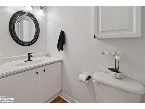 47 Butternut Drive, Barrie, ON - Indoor Photo Showing Bathroom