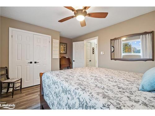 47 Butternut Drive, Barrie, ON - Indoor Photo Showing Bedroom