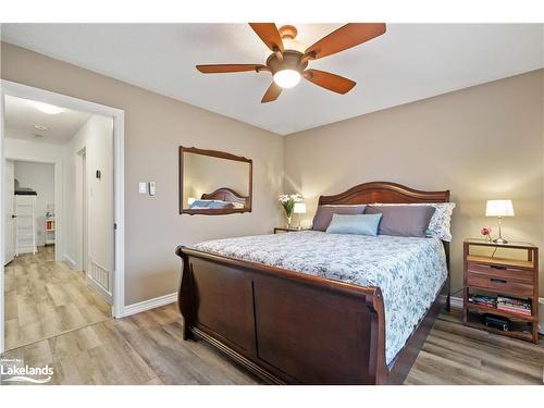 47 Butternut Drive, Barrie, ON - Indoor Photo Showing Bedroom