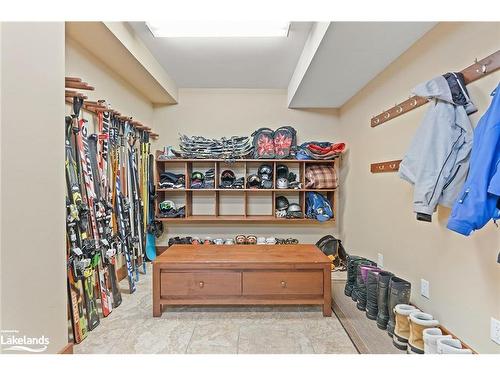 148 Snowbridge Way, The Blue Mountains, ON - Indoor With Storage