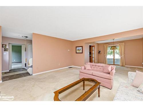 97 Hearthstone Drive, Trent Hills, ON - Indoor Photo Showing Living Room