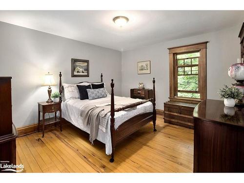 077839 11Th Line, Meaford Municipality, ON - Indoor Photo Showing Bedroom