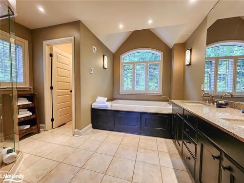 Sandfield 2 Week 10-3876 Muskoka Road 118, Port Carling, ON - Indoor Photo Showing Bathroom