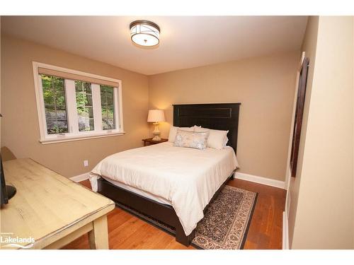 Sandfield 2 Week 10-3876 Muskoka Road 118, Port Carling, ON - Indoor Photo Showing Bedroom