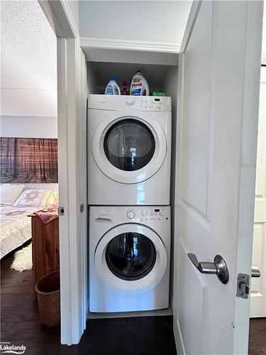 59-22 Ramblings Way, Collingwood, ON - Indoor Photo Showing Laundry Room