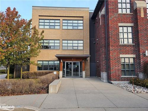 203-1 Shipyard Lane, Collingwood, ON - Outdoor With Facade