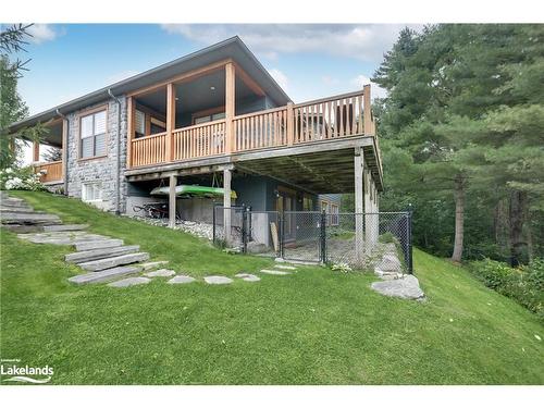 17 Gainsborough Road, Bracebridge, ON - Outdoor