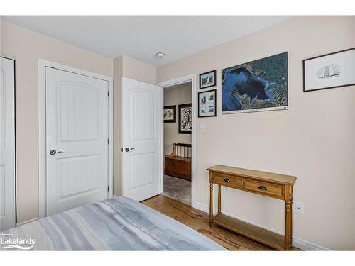 17-820 Jane Boulevard, Midland, ON - Indoor Photo Showing Bedroom