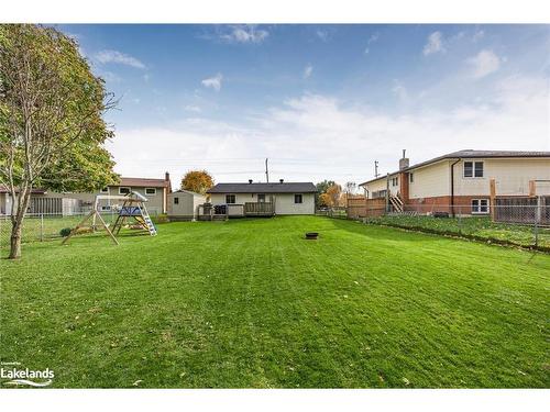 230 Christopher Street, Clearview, ON - Outdoor With Backyard