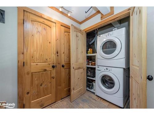 117 Martin Grove, Town Of Blue Mountains, ON - Indoor Photo Showing Laundry Room