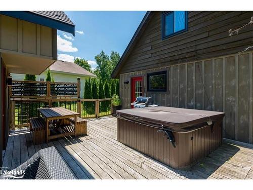 117 Martin Grove, Town Of Blue Mountains, ON - Outdoor With Deck Patio Veranda With Exterior