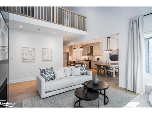 120 Schooners Lane, The Blue Mountains, ON - Indoor Photo Showing Living Room