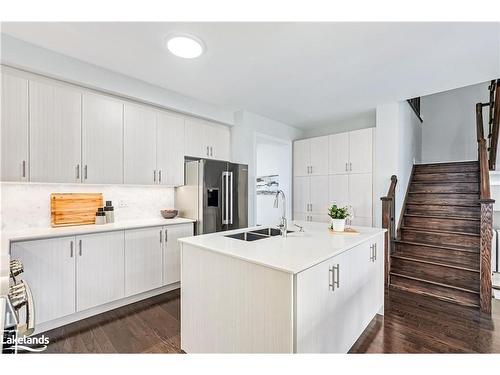 87 Mclean Avenue, Collingwood, ON - Indoor Photo Showing Kitchen With Double Sink With Upgraded Kitchen