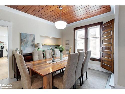 32 Nelson Street E, Meaford Municipality, ON - Indoor Photo Showing Dining Room