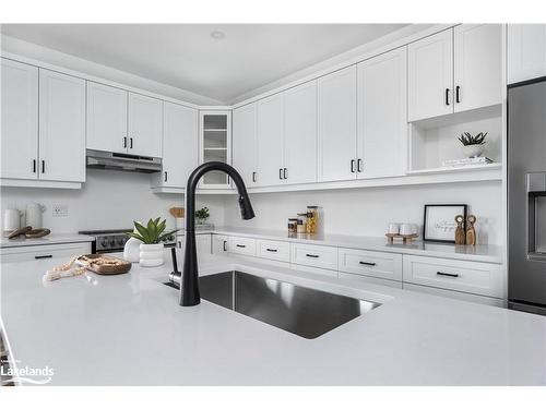 253 Jackson Street E, Durham, ON - Indoor Photo Showing Kitchen