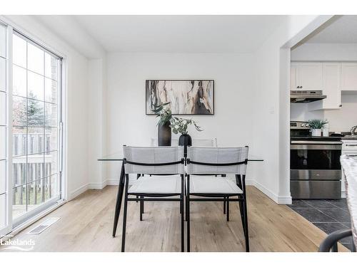 49 Barr Street, Collingwood, ON - Indoor Photo Showing Dining Room