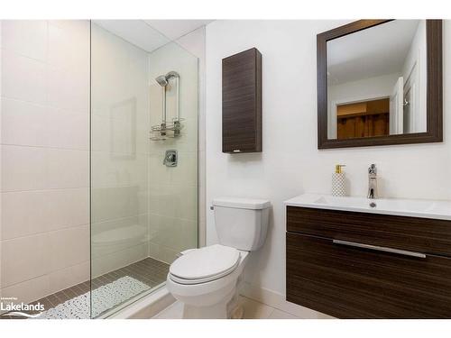 202-18 Beckwith Lane, The Blue Mountains, ON - Indoor Photo Showing Bathroom