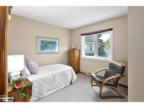 9-2 Ramblings Way, Collingwood, ON - Indoor Photo Showing Bedroom