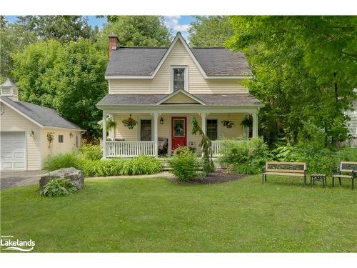 550 Wagner Street, Gravenhurst, ON - Outdoor With Deck Patio Veranda