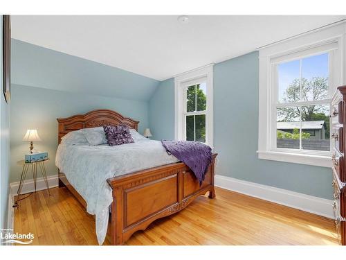 550 Wagner Street, Gravenhurst, ON - Indoor Photo Showing Bedroom