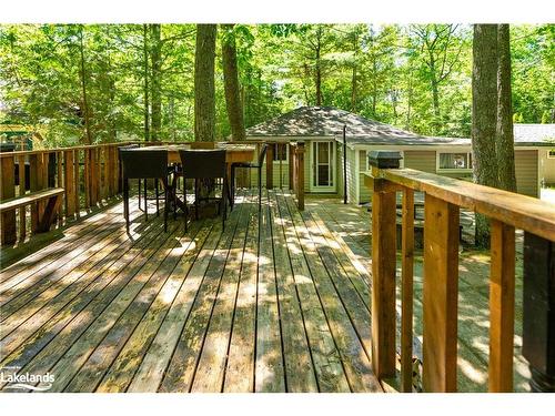 117 Oliver Drive, Tiny Twp, ON - Outdoor With Deck Patio Veranda