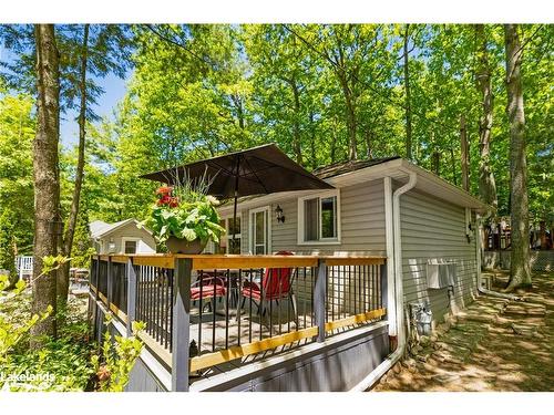 117 Oliver Drive, Tiny Twp, ON - Outdoor With Deck Patio Veranda With Exterior