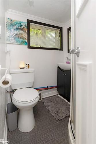 117 Oliver Drive, Tiny Twp, ON - Indoor Photo Showing Bathroom