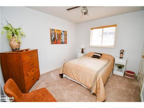 5 Mccutcheon Court, Barrie, ON - Indoor Photo Showing Bedroom