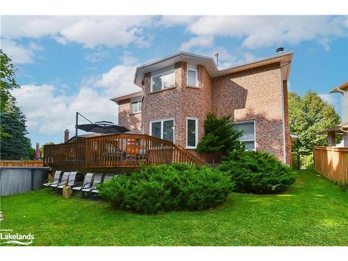 5 Mccutcheon Court, Barrie, ON - Outdoor With Deck Patio Veranda