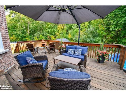 5 Mccutcheon Court, Barrie, ON - Outdoor With Deck Patio Veranda With Exterior