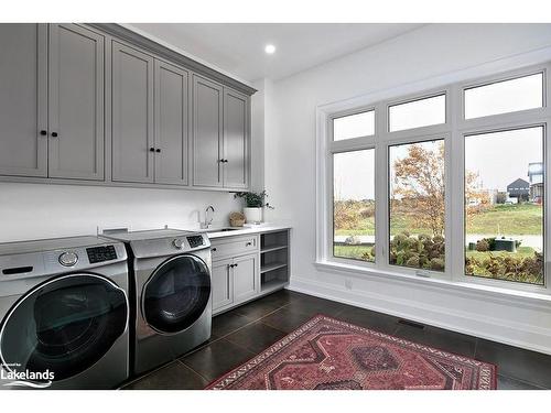 122 Maryward Crescent, The Blue Mountains, ON - Indoor Photo Showing Laundry Room