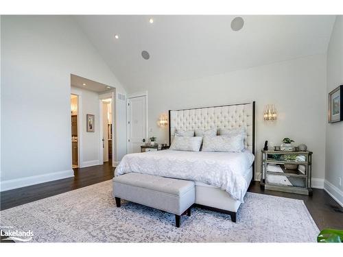 6 Sunset Court, Port Mcnicoll, ON - Indoor Photo Showing Bedroom