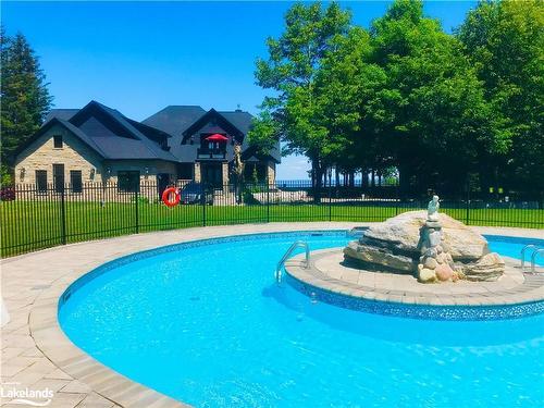 107 Maple Lane, The Blue Mountains, ON - Outdoor With In Ground Pool With Backyard