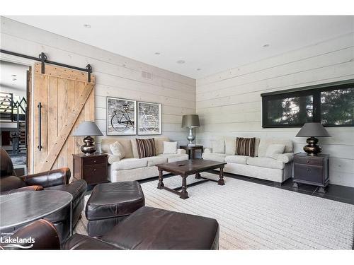 120 Craigleith Road, The Blue Mountains, ON - Indoor Photo Showing Living Room