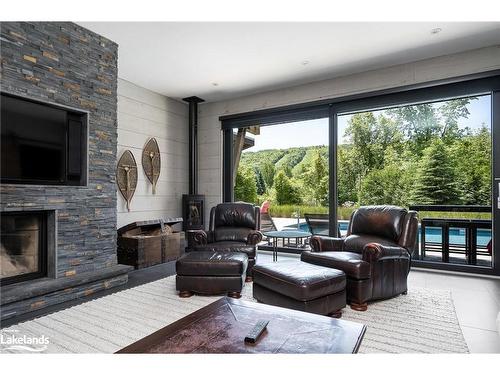 120 Craigleith Road, The Blue Mountains, ON - Indoor Photo Showing Living Room With Fireplace