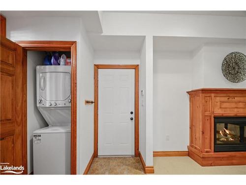 32-214 Blueski George Crescent, The Blue Mountains, ON - Indoor Photo Showing Laundry Room