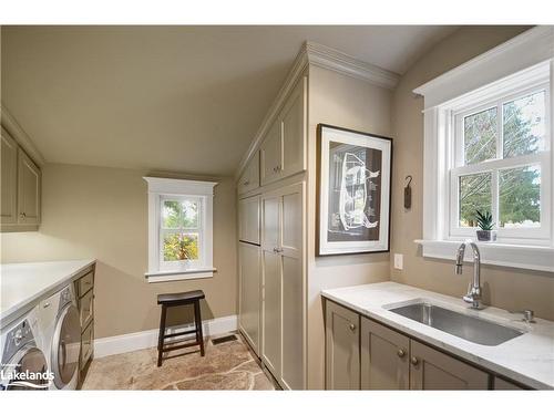 234520 Concession 2 Wgr Road, Durham, ON - Indoor Photo Showing Laundry Room