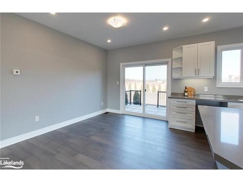 43 Country Crescent, Meaford, ON - Indoor Photo Showing Kitchen