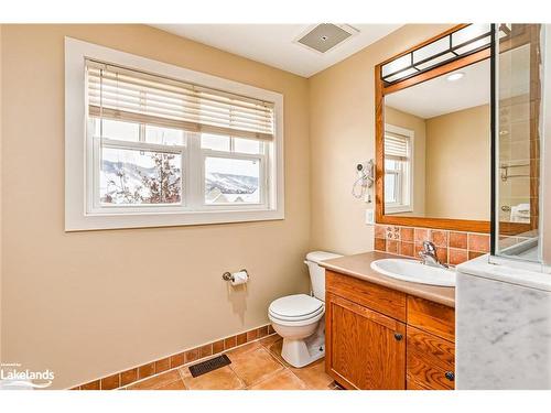 226-125 Fairway Court, The Blue Mountains, ON - Indoor Photo Showing Bathroom