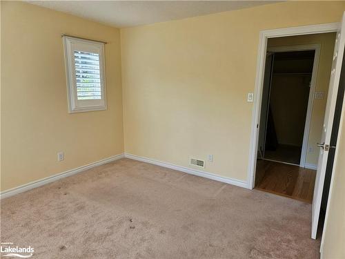 144 Meadow Lane, Wasaga Beach, ON - Indoor Photo Showing Other Room