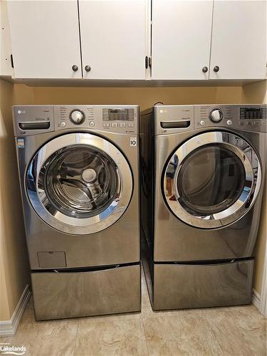 144 Meadow Lane, Wasaga Beach, ON - Indoor Photo Showing Laundry Room