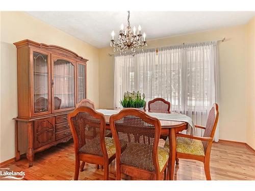 54 Townley St Street, Nottawa, ON - Indoor Photo Showing Dining Room